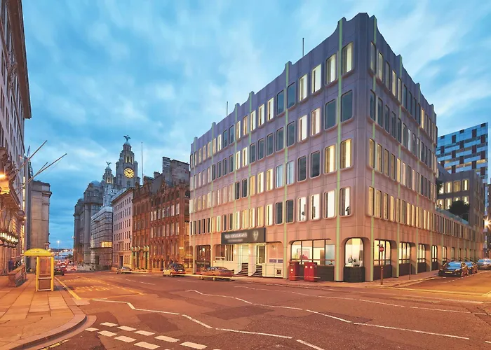 8 Water Street